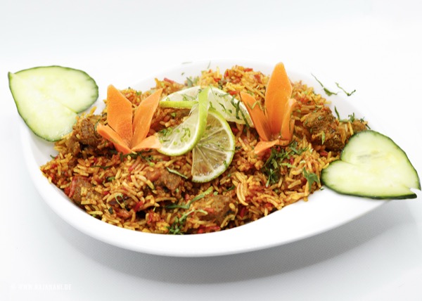 Lamm Biryani – gebratener Safranreis mit Lamm