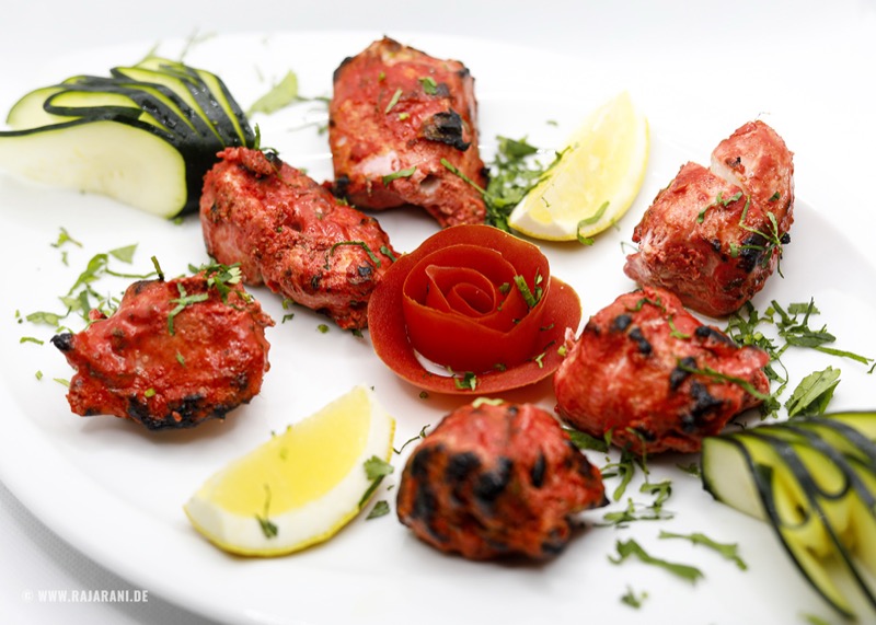 Murgh Tikka – im Tandoor gegrilltes, mariniertes Hühnchen im Raja Rani Heidelberg